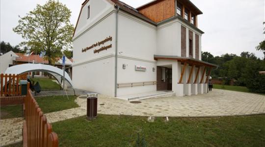Átadták az Őrségi Nemzeti Park fogadóépületét és látogatóközpontját