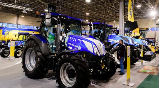 Vadonatúj New Holland traktorcsalád a magyar gazdáknak