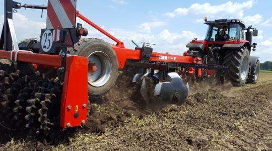 Brutális QUIVOGNE nehéztárcsák és újdonságok az AgrárgépShow-n!