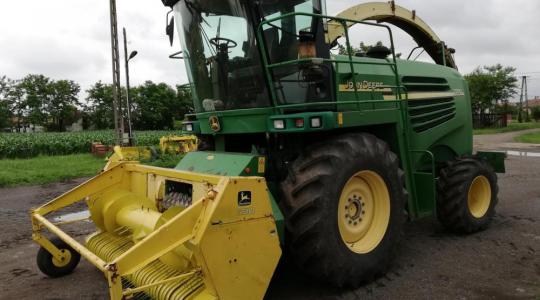 Önjáró és a vontatott silózók az Agroinform piactérről
