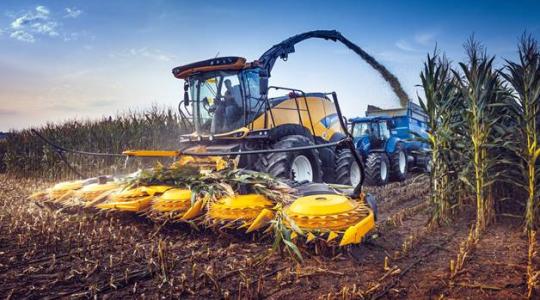 New Holland FR Forage Cruieser silózók: maximális profit, kényelmesen!