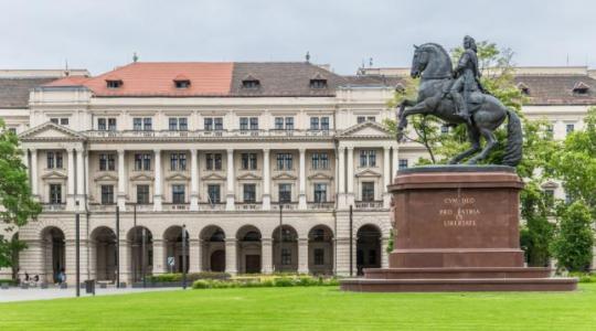 Korrupciós botrányba keveredett az Agrárminisztérium helyettes államtitkára