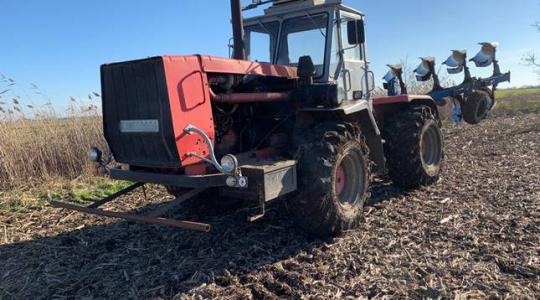 A keleti blokk erőgépei az Agroinform Piactérről