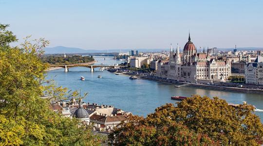 Budapest hiányzó parkjai – beépítés helyett zöldítést a Duna mentén! Budapest hiányzó parkjai – beépítés helyett zöldítést a Duna mentén!