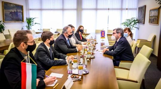 Az Egyesült Királyság a brexit után is fontos piaca marad a magyar mezőgazdasági és élelmiszeripari termékeknek