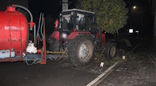 Lopott traktorral, részegen rendezte át a tájat