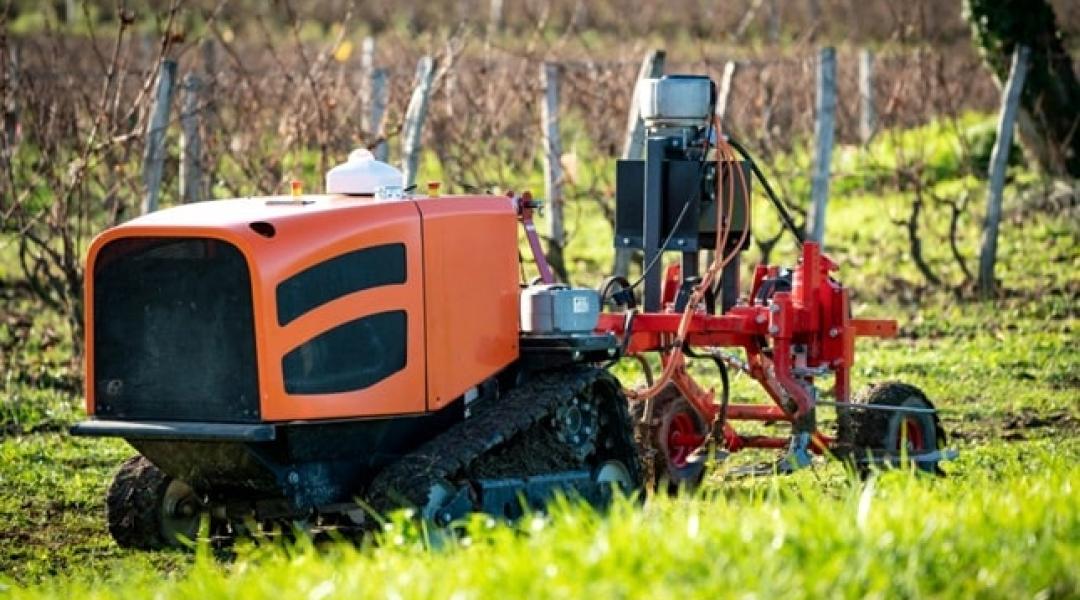 Hamarosan hazaviheted! – Itt rátalálhatsz a Te első saját agrár-robotodra! – Videók