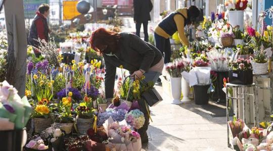 Komoly konkurenciát jelentenek a hipermerketek a virágboltoknak