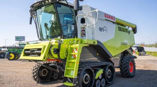Csillagászati árak: ennyit érnek a legdrágább kombájnok az Agroinform Piactéren