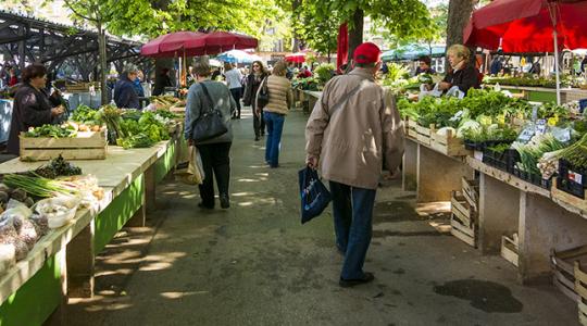 Új rendelet! Könnyebbé válik a kistermelők piacra jutása