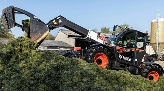 Megérkezett a Bobcat vadiúj agrárrakodógép családja – mutatjuk, miben tud többet