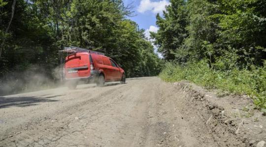 Bejelentették! Külterületi utak felújítására lehet pályázni