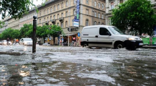 Baljós előrejelzés: egyre több a nyári extrém eső, de a szárazság is