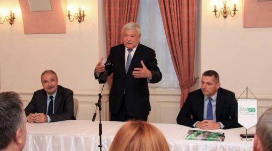 Szakmai partnerségre lépett a MATE és öt agrárszakképzési centrum