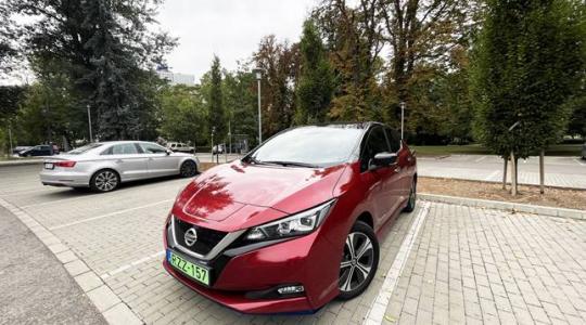 A népszerű elektromos autó legújabb generációja – teszteltük a Nissan Leaf e+ Teknát