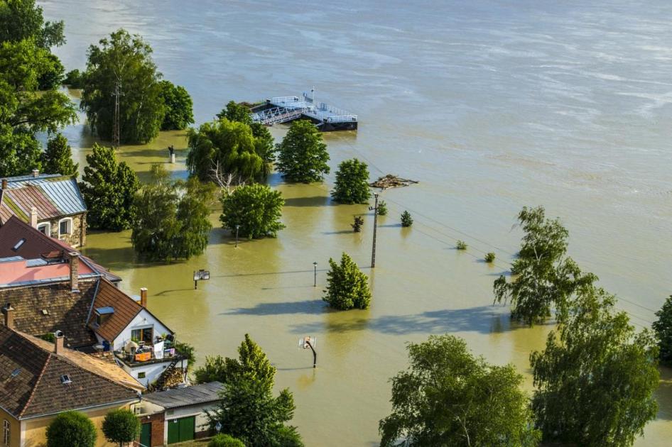 Kanadai áradások: mentik, ami menthető Kanadai áradások: mentik, ami menthető