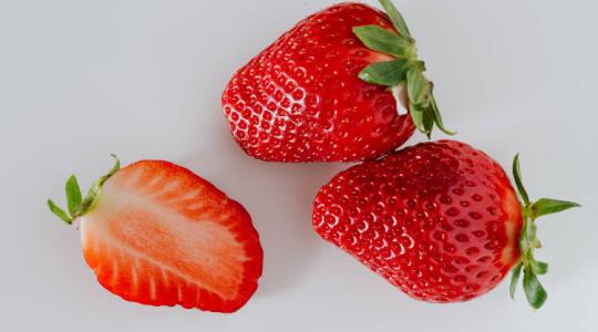 Gombával ízesített gyümölcshulladékból eperaroma? És finom?