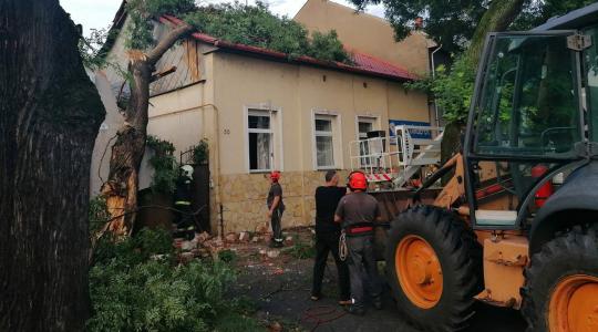 Szörnyű pusztítást hagyott maga után a tegnapi vihar