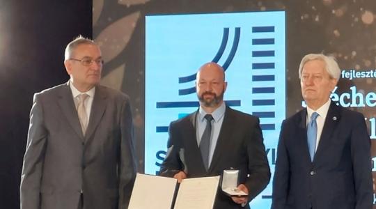 Széchenyi István Egyetem: Ipar 4.0 szakmai díjjal ismerték el a munkájukat