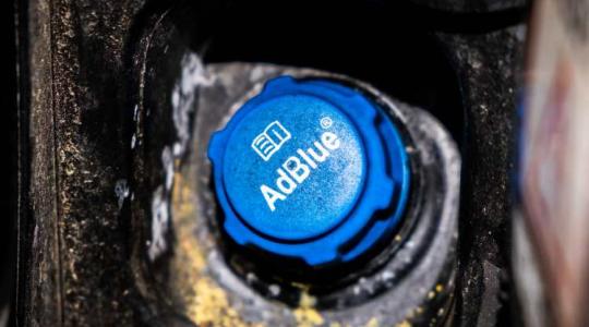 AdBlue lombtrágya helyett? Valóban megéri?