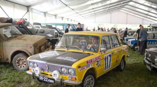 Volga, Buick, Lada – képek a hatvani veteránautó-kiállításról