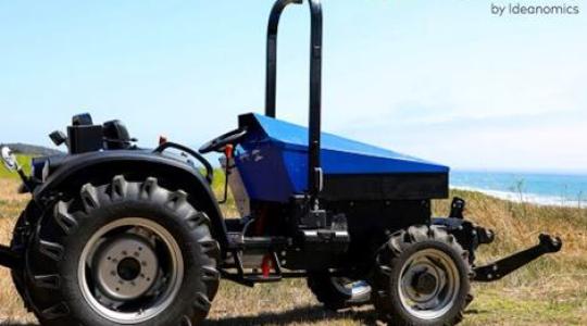 Dízelüzemű traktor helyett elektromos üzemű, állami támogatással