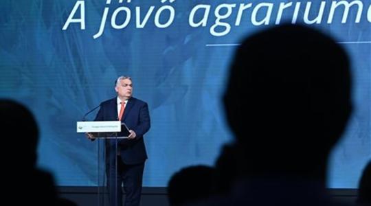 Orbán Viktor: az agrárium kárára nem fognak válságot menedzselni