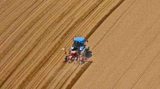 Az agrárminiszter elmondta, kik indulhatnak a korszerűsítési pályázatokon 