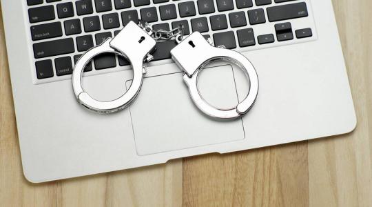 Megint megtörtént a baj! Soha ne utalj előre pénzt!