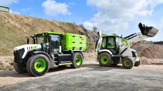 Gázt neki! Jön a hidrogénüzemű JCB Fastrack és teleszkópos rakodógép