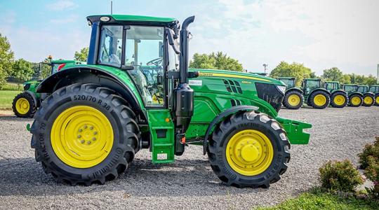 John Deere, Fliegl, Quivogne akciós gépek, milliós kedvezménnyel, készletről, most még 5%-os lízinggel 