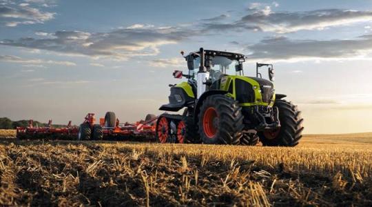 CLAAS traktorok: nézd meg, mire képesek 