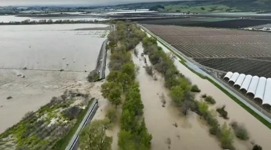 Ítéletidő Kalifornia zöldség- és gyümölcstermelő térségében