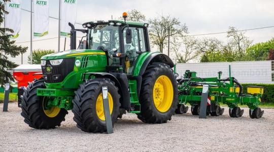 Csúcstechnológiás John Deere gépek – ilyen volt a Hódmezővásárhelyi KITE Napok