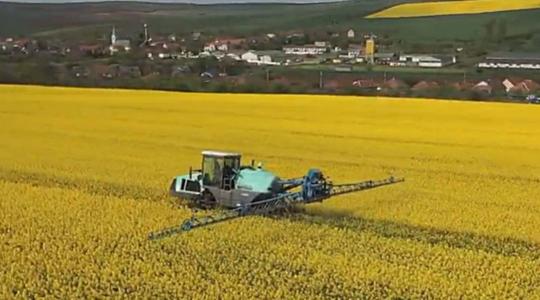 Ők aztán kihozták a repcéből a maximumot! – VIDEÓ