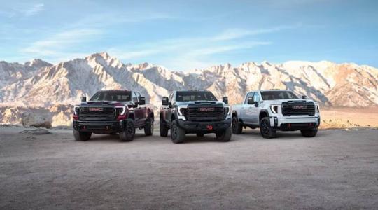 Kemény terepen végzett munkákhoz: GMC Sierra 2500 HD AT4X. Mitől különleges?