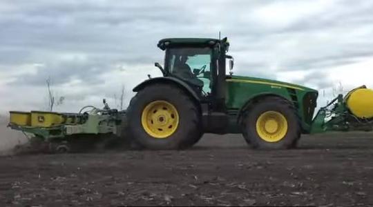 Profi vetőgép, részben saját kezűleg – hatékony talajművelés, minimális bolygatással + Videó!