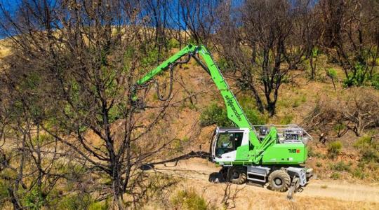 Sennebogen 718 E: Több mint rakodógép