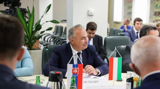 Nagy István fontos megállapodást írt alá Varsóban