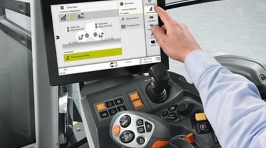 Megérkezett a CEMOS a CLAAS XERION gépcsaládba