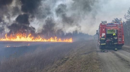  Így gyújtja fel egy üvegszilánk a tarlót