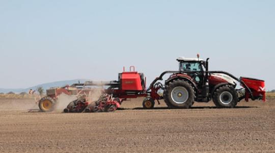 Újdonságok tárháza – ott jártunk a Väderstad és a CNH közös, Agritechnica előtti bemutatóján