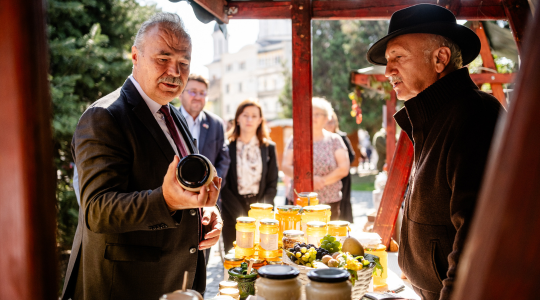 A méhészkedés nem csak gazdasági tevékenység