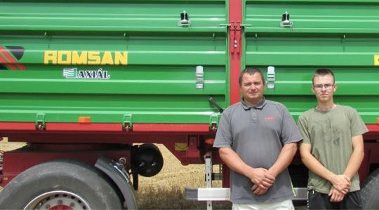 Jött, látták, győzött! – ROMSAN R140 kéttengelyes, forgózsámolyos pótkocsi