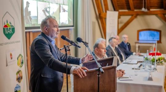 Irreális előírások, növekvő bürokrácia – jelentős kihívásokkal kell szembenéznie a termelőknek