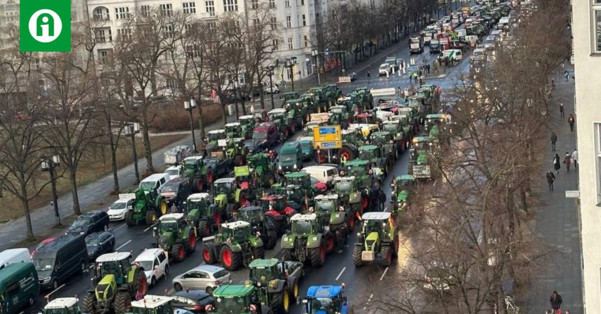 Több ezer gazda és traktor Berlinben! Akadt, aki trágyát is vitt... +VIDEÓ