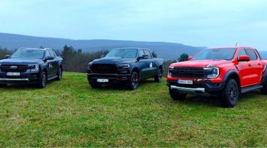 Férfias gépek egy férfias próbán: Ford és RAM pick-up teszt +VIDEÓ