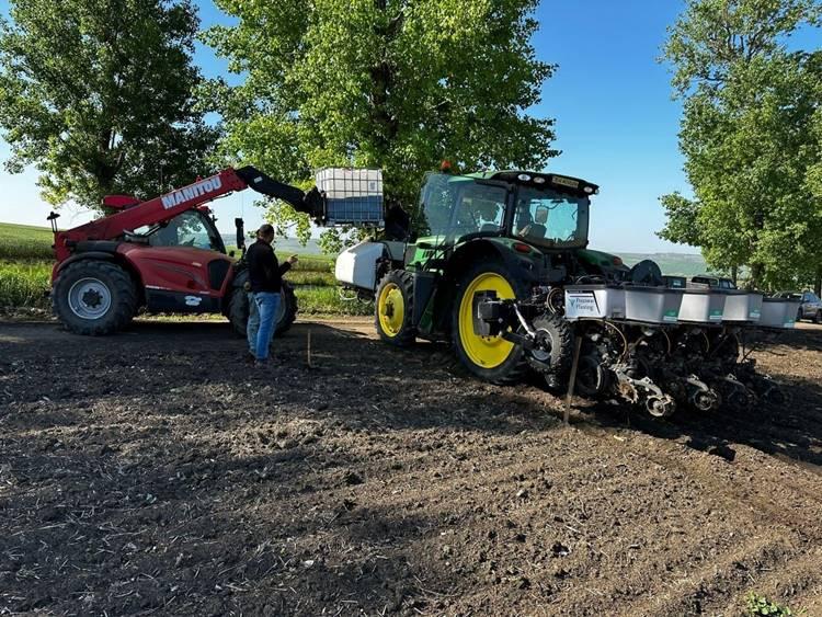 Vetéstechnológiai nyílt napok a Precision Planting csapatával – Mezőpetri Vetéstechnológiai nyílt napok a Precision Planting csapatával – Mezőpetri