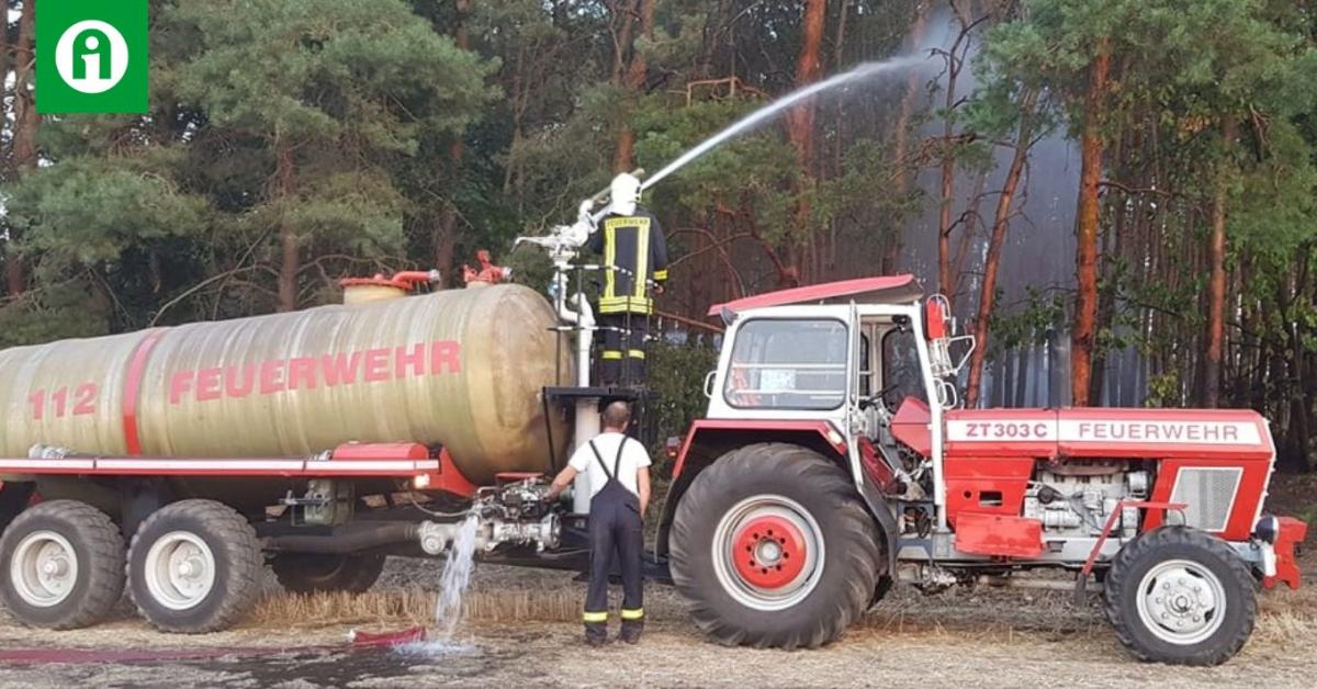 Mire nem jó az öreg ZT traktor és egy hígtrágya-szállító! +VIDEÓ Mire nem jó az öreg ZT traktor és egy hígtrágya-szállító! +VIDEÓ