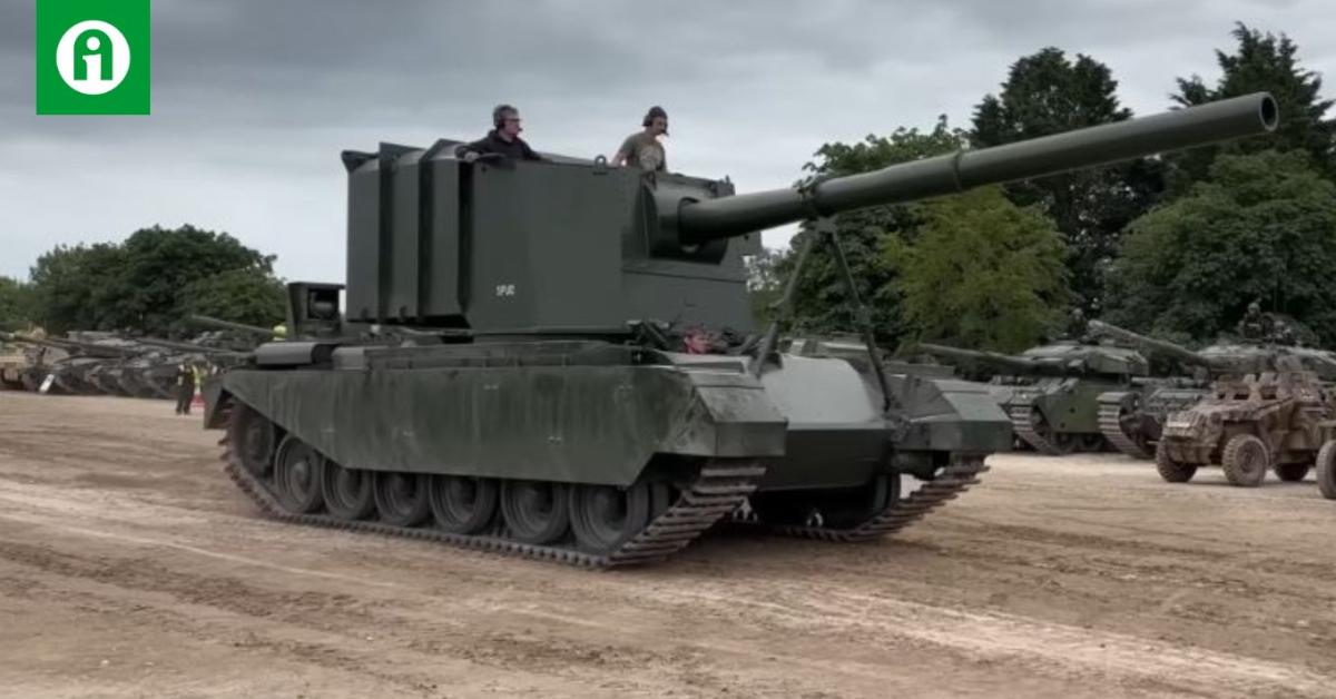 Hátborzongató, amikor felbőg a V12-es Rolls-Royce motor+VIDEÓ